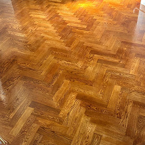 Parquet finition teintée